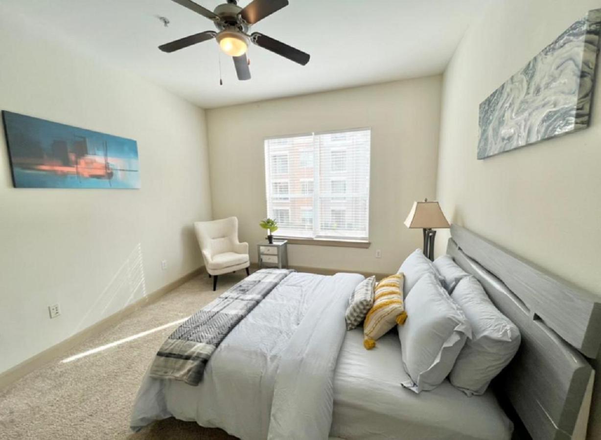 Elegant 1Br Ideal For Long Term Stay Houston Eksteriør bilde