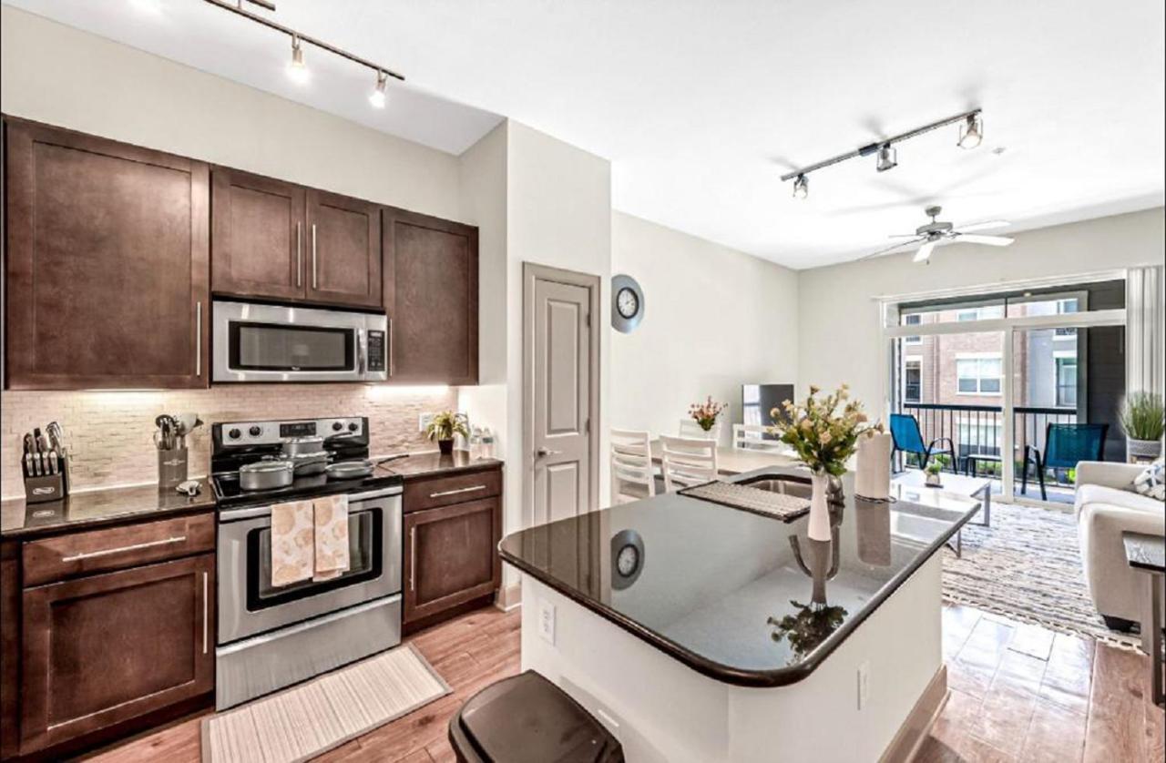 Elegant 1Br Ideal For Long Term Stay Houston Eksteriør bilde